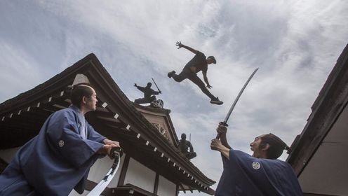 飞檐走壁的跑酷小子穿越到了1572年的日本