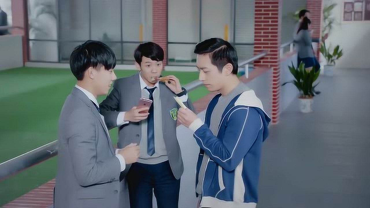 《鲜肉老师》:单千是祖国的花朵,生长在春天里