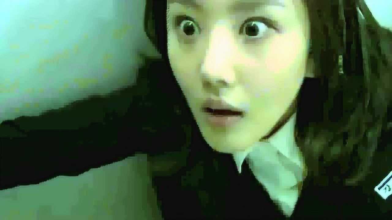 女大学生怀孕，肚子越来越大开始藏不住，被同学发现吓蒙了！_腾讯视频