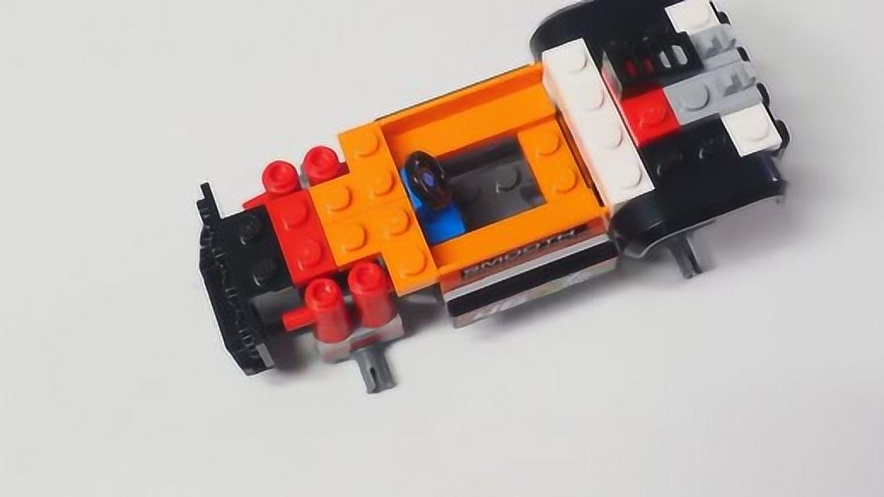 乐高搭建乐高城市组60146巨轮特技卡车评测