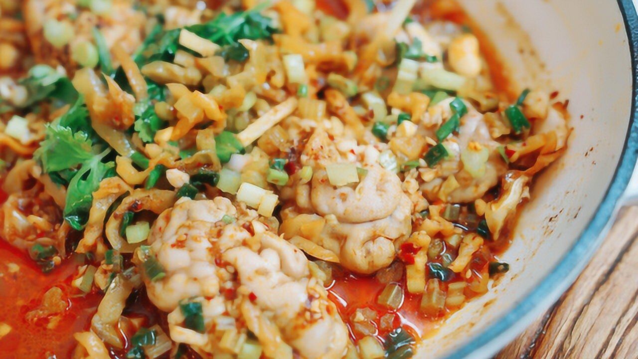 烤猪脑千万别加这个辣椒油,很容易上瘾!