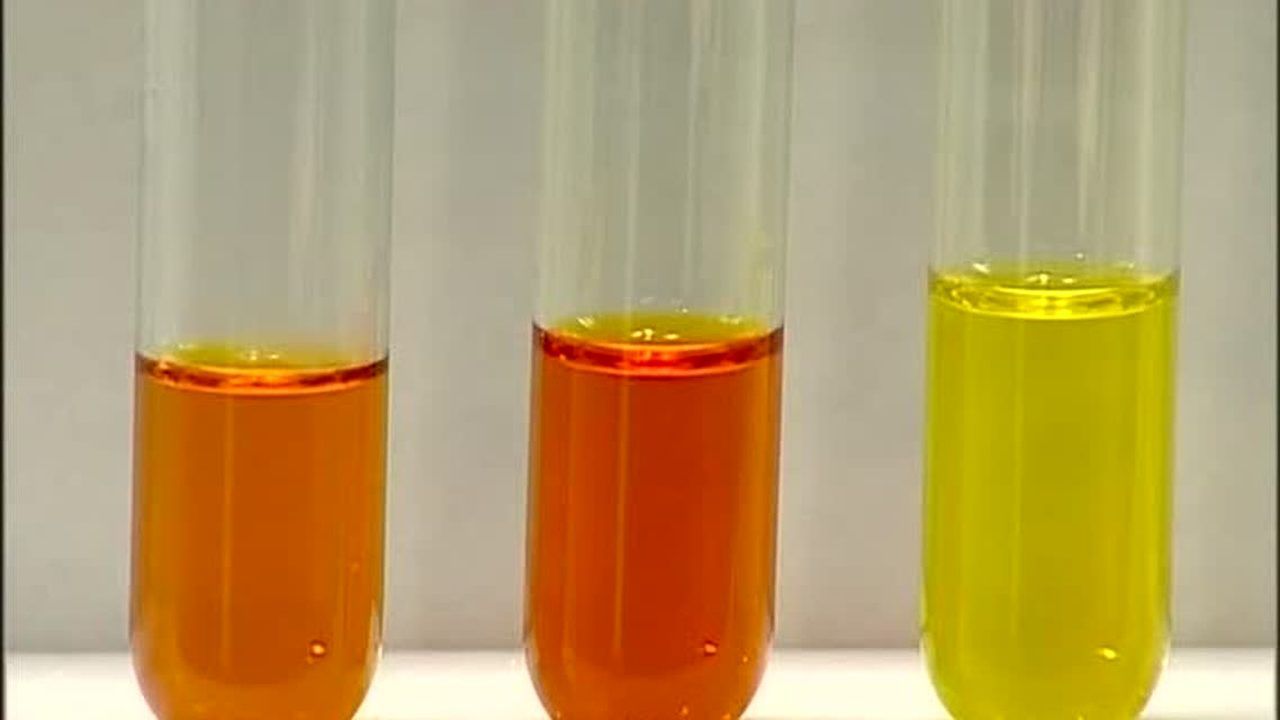 酸性重铬酸钾溶液图片