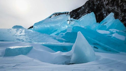 绝美风景：探寻冬季贝加尔湖，感受极致纯净