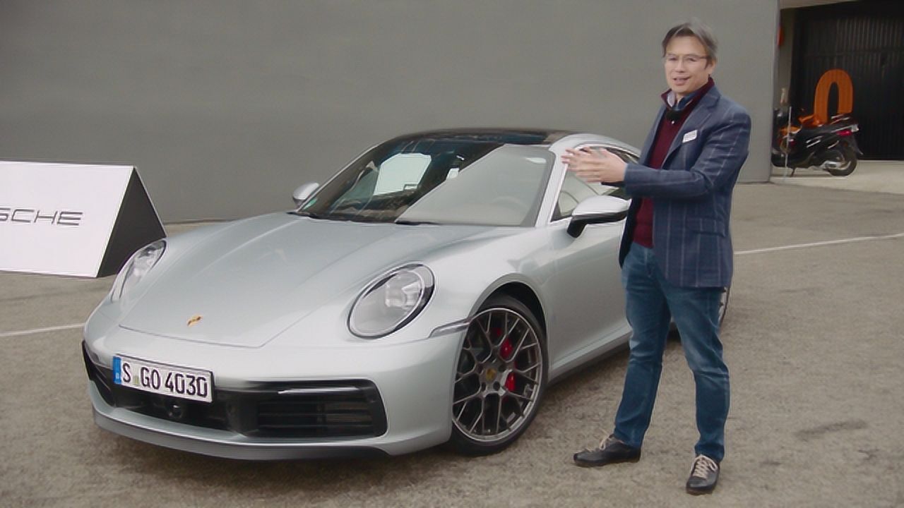 夏东评车试驾全新一代保时捷911无弯不欢它会让人迷恋驾驶