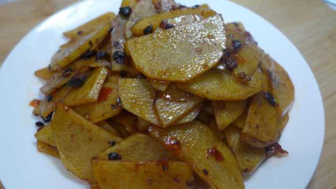 宅菜叔-豆豉炒土豆 随手炒炒又是一道下饭菜