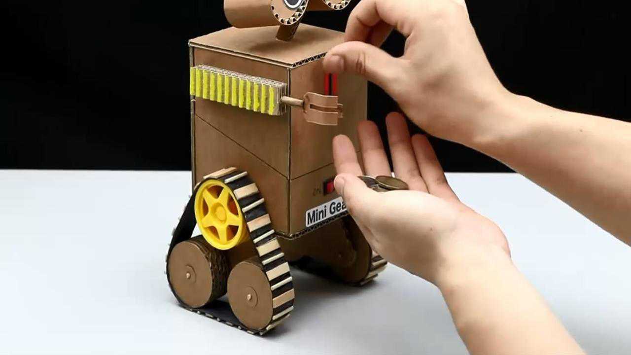 趣味手工 投币机器人做做