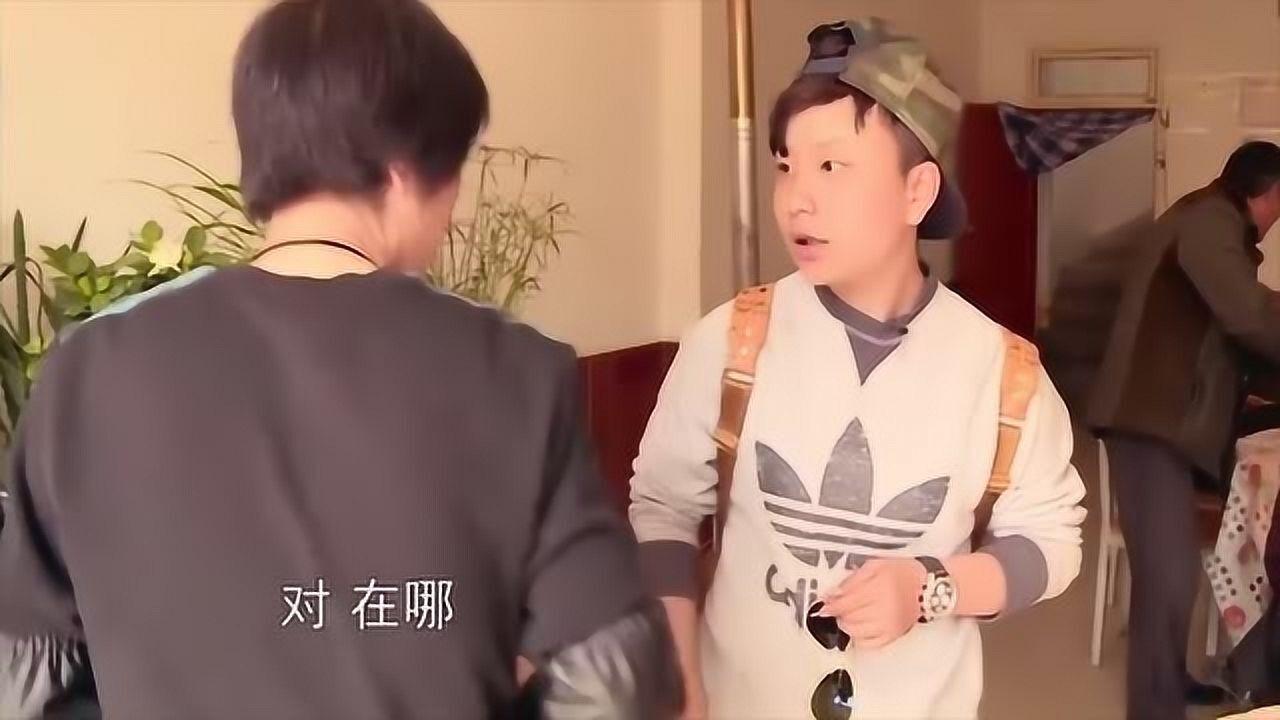 变形计:杨奥与高畅去镇上卖土豆,杨奥竟对牛说话,结果没谁了!