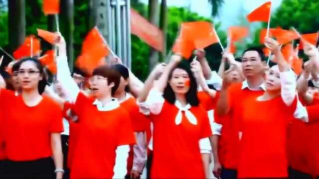 广西钦州快闪演唱《我和我的祖国》