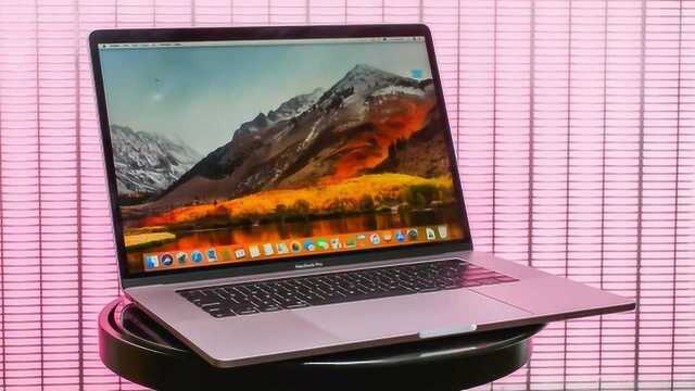 苹果发布新款八核心MacBook Pro 改良蝶式键盘