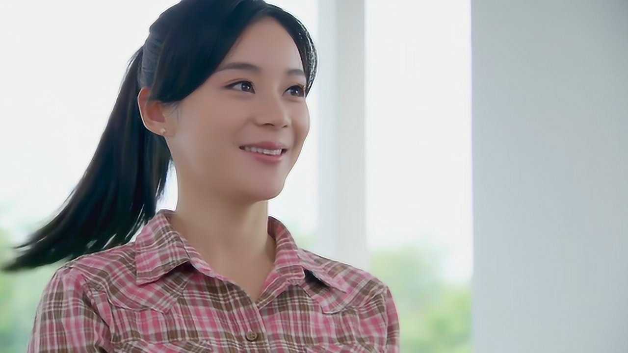 家有喜妇:帆船运动员倪好初次遇见白律师,为之后发展从此铺垫