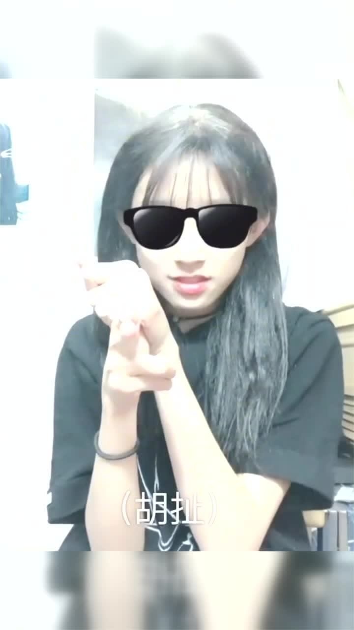 女装大佬abbily表演伪音没想到还有这方面的才能