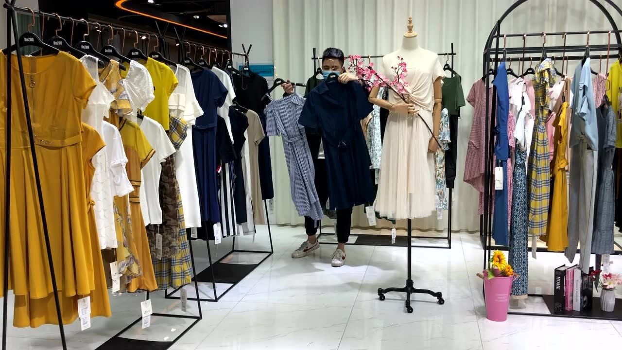 水之恋品牌折扣女装一手货源