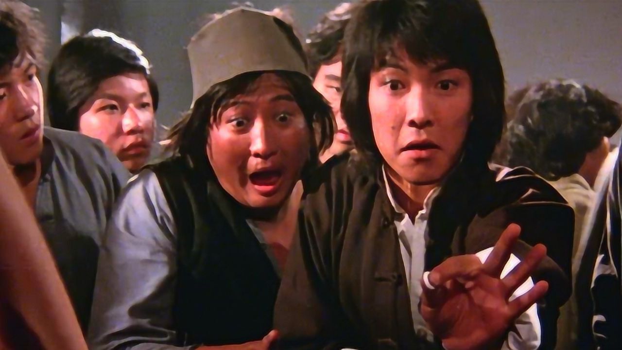 杂家小子小乞丐看不惯二宝出老千故意捣乱害的二宝被暴揍