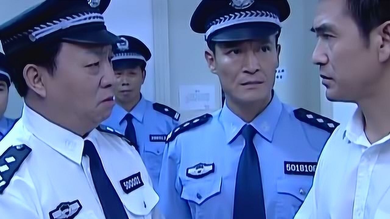 罪域:黑老大欲暗杀市委书记,省公安厅长得知,派大量警察保护