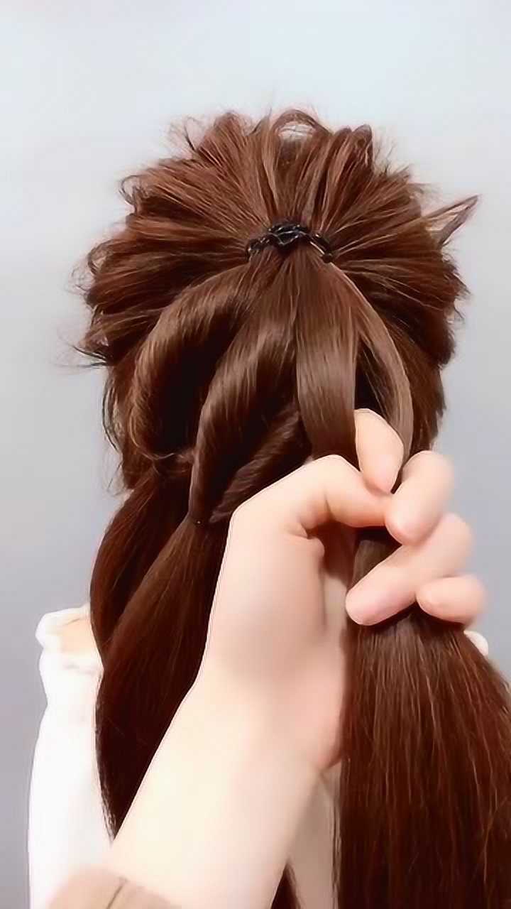 编发教学简单又时尚的编发发型长发女生都适用哦