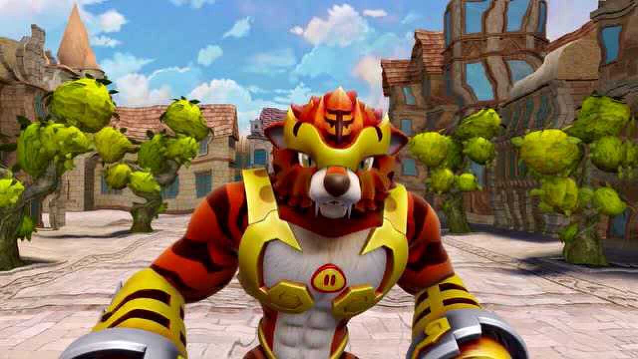 猪猪侠之变身小英雄看到啥就复制啥两只老虎来打架