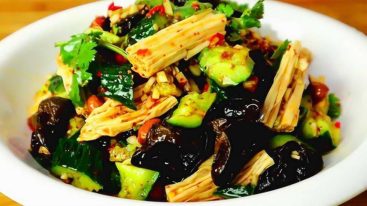 这才是饭店最受欢迎的凉拌菜,30年厨师长教我正宗做法,一看就会