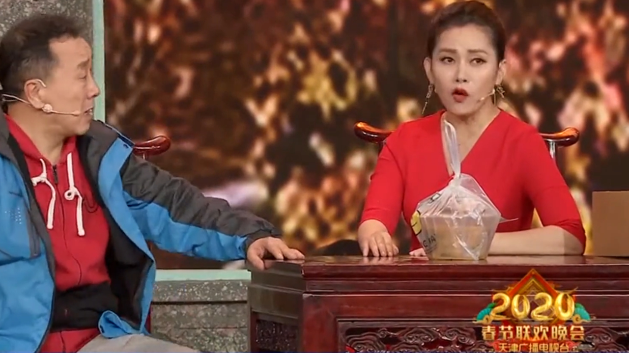 牛犇,刘亚津等主演小品《海河人家》:看津门小洋楼里