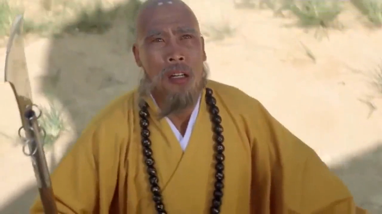 老和尚看见巨大影子,结果一回头看傻眼,是个巨人忍者