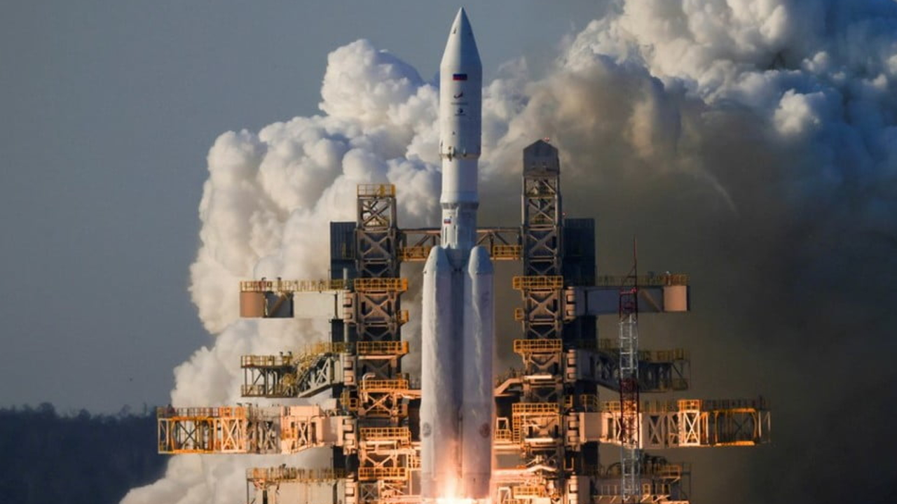 俄罗斯成功发射"安加拉-a5"重型运载火箭