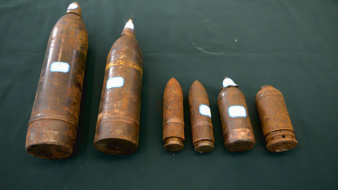 印度学中国抗日神剧用锉刀磨炮弹,刚买的榴弹炮炸膛了_腾讯视频