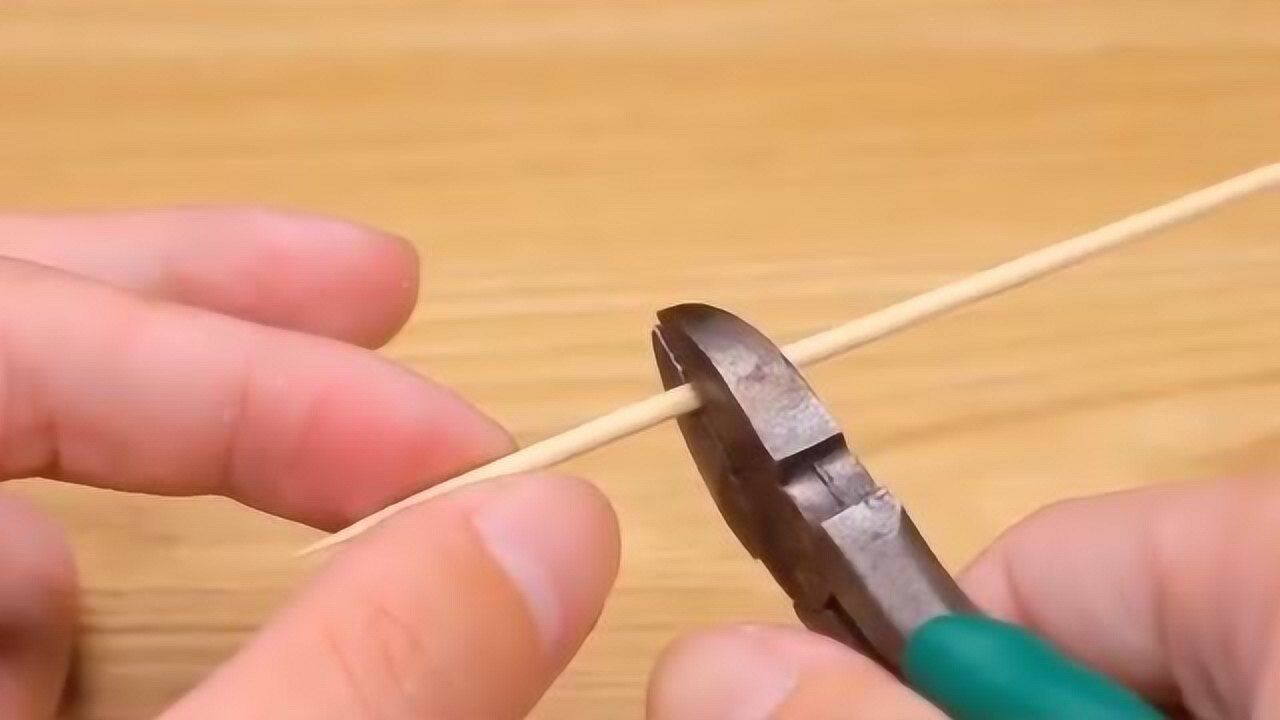 牛人自制的电钻圆规,真是画圆神器!这下妈妈再不怕画不圆了!