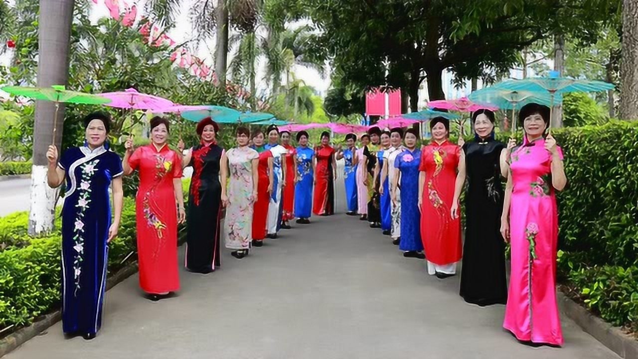 夢圓健身隊大型旗袍秀《花開中國》