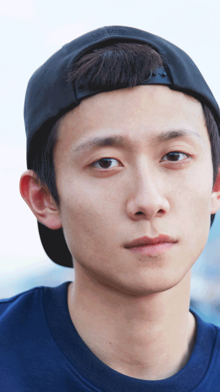 张一山这个北京男孩身上带着一种痞帅痞帅的感觉