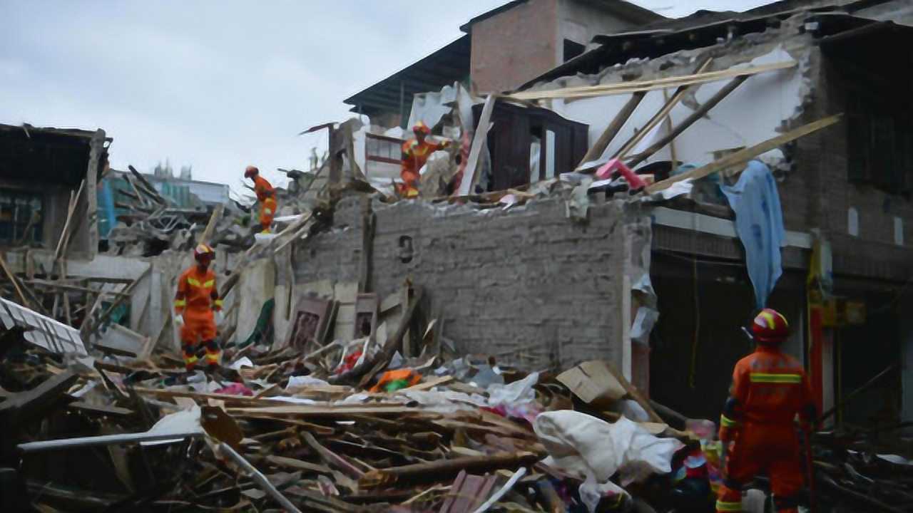 四川下午3點突發4.6級地震,多地網友反映震感明顯:震得還挺兇!