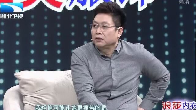 大王小王:杨奥自信登台一展歌喉,演唱《让我们荡起双桨》