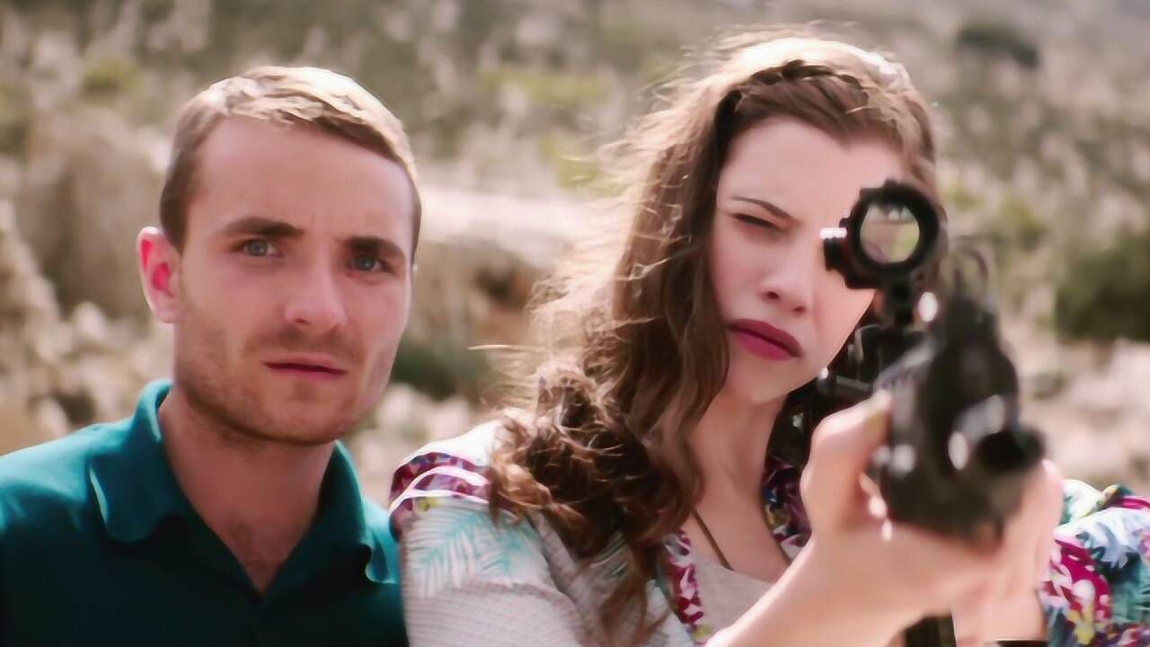 《逃亡僵尸岛》:丧尸灭绝之后,富豪圈养大批难民制造丧尸,供人们发泄