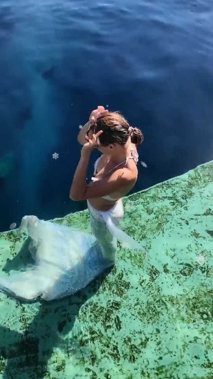 三亚美人鱼小姐姐太美了