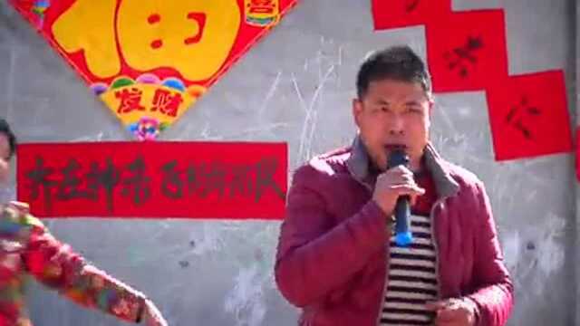 齐庄春节文艺汇演:歌伴舞《吃喝嫖赌抽》!