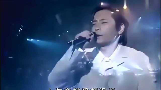 2000年,王杰离开了英皇娱乐,劲歌金曲现场演唱的《心瘾》粤语版