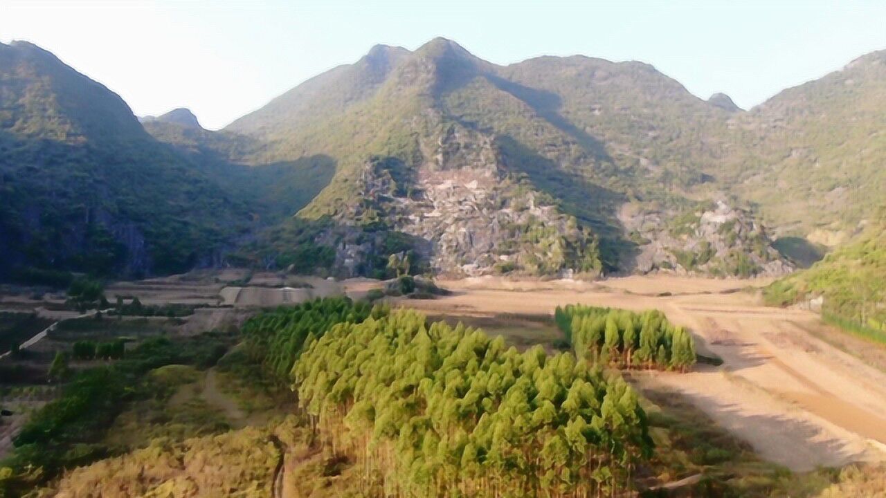 南方山区韦氏老虎坟是开国上将的祖墓来龙霸气有力