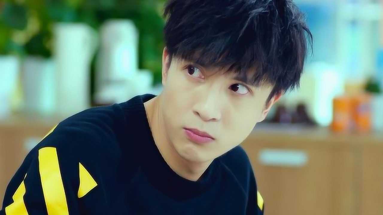 陶西练歌把白舟吓坏了,白老师直接让他换一首歌