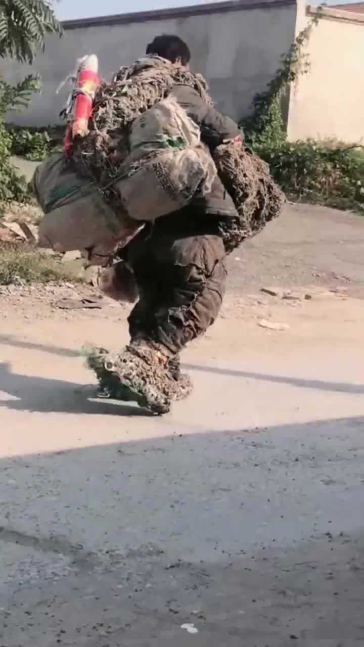 负重前行背那么多不沉吗卸掉多轻松