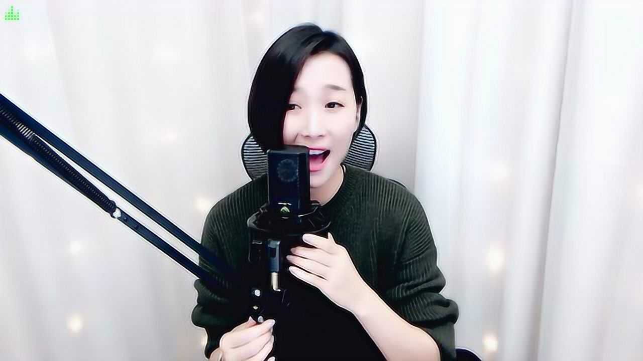 梁红演唱《乡村爱情》片尾曲《月牙》,经典老歌唱得真是太好听了