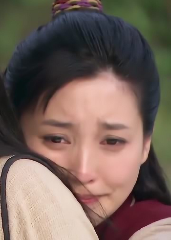 吕素素小姐,你愿意嫁给易小川先生吗?一句简单的话,包含了太多情感