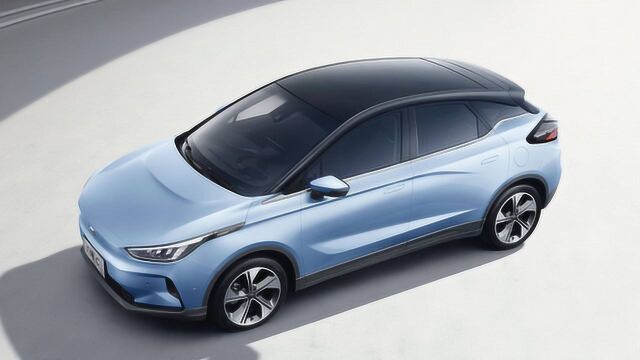 预售13.98万的电动SUV,比特斯拉帅气,续航550KM这内饰不香吗