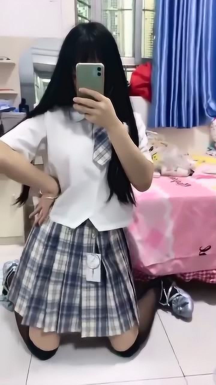 三坑萝莉日常：听说你们都很喜欢这样的萝莉跪_高清