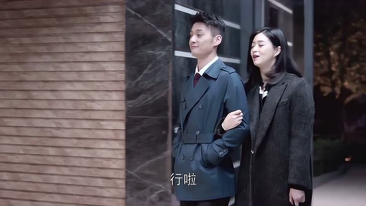 樊胜美和曲连杰图片