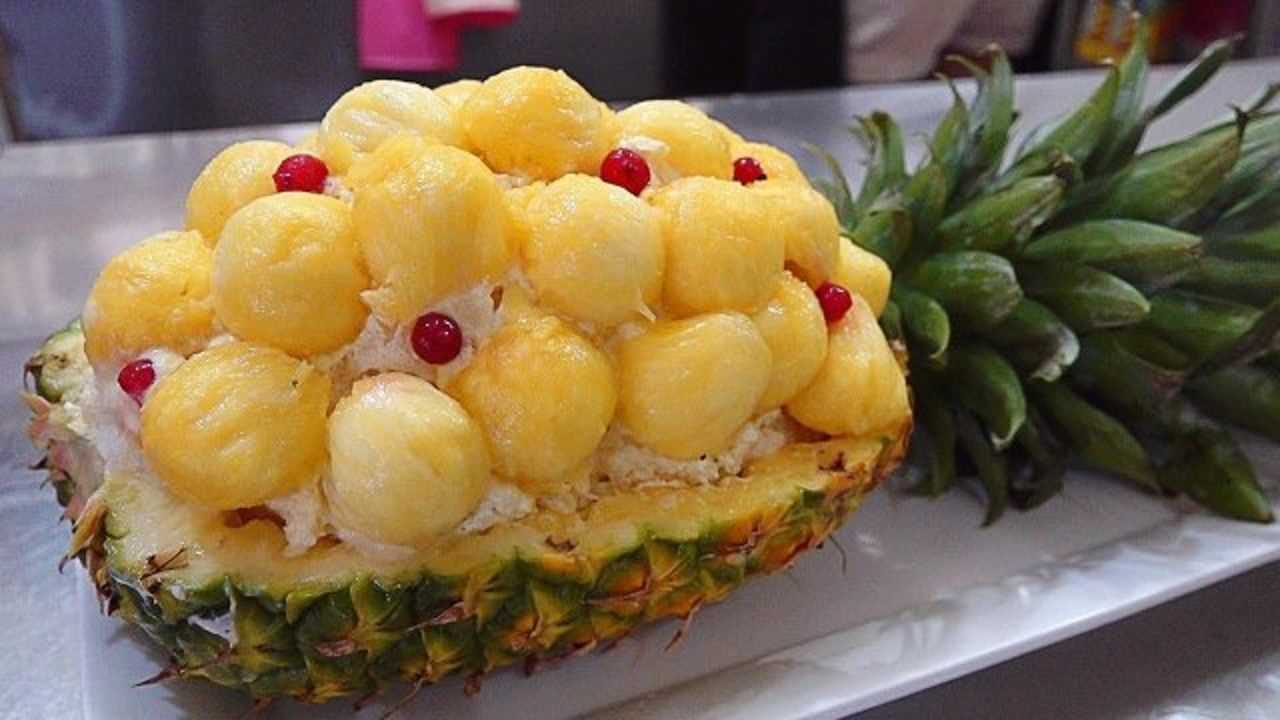 菠萝刨冰pineappleshavedicedess