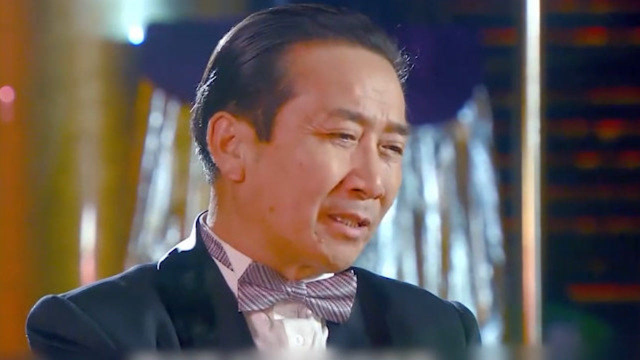 《烽火佳人》第16集:周鸣昌暗算允唐之事再次被曝光,沈之沛得知大发