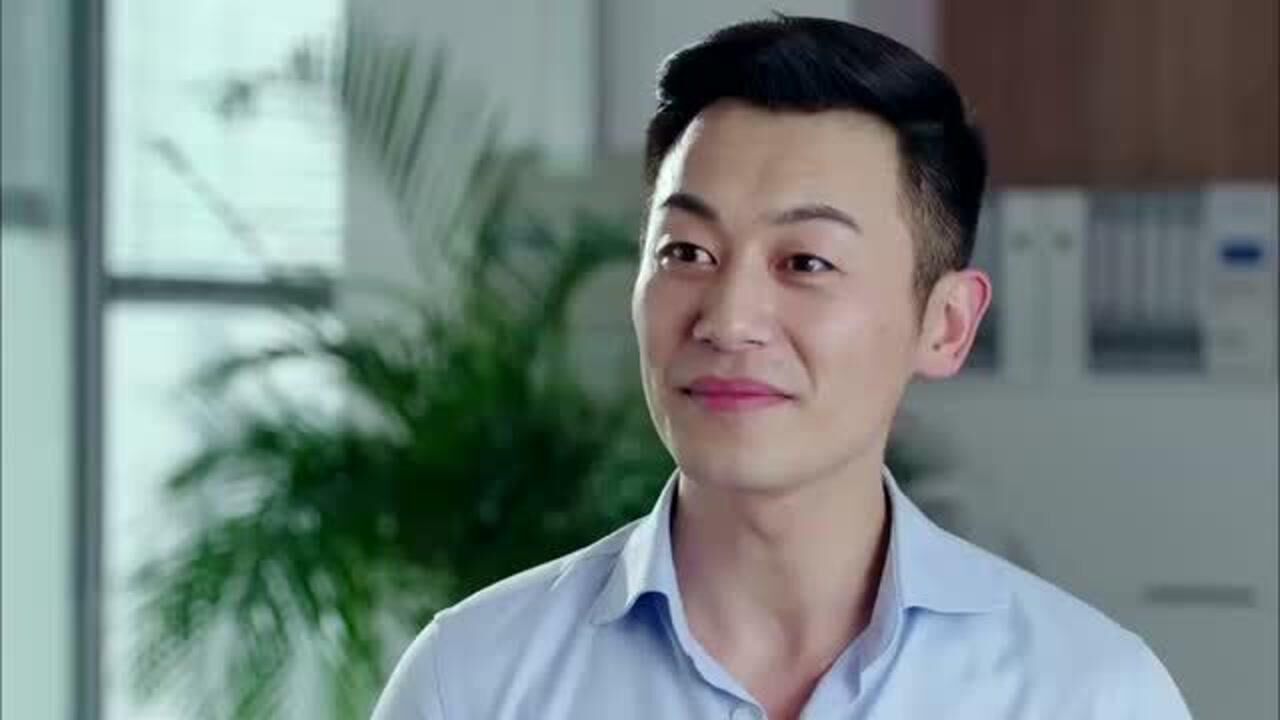 北上广不相信眼泪朱亚文这段太逗了和秘书搞事情竟被老婆全程观望