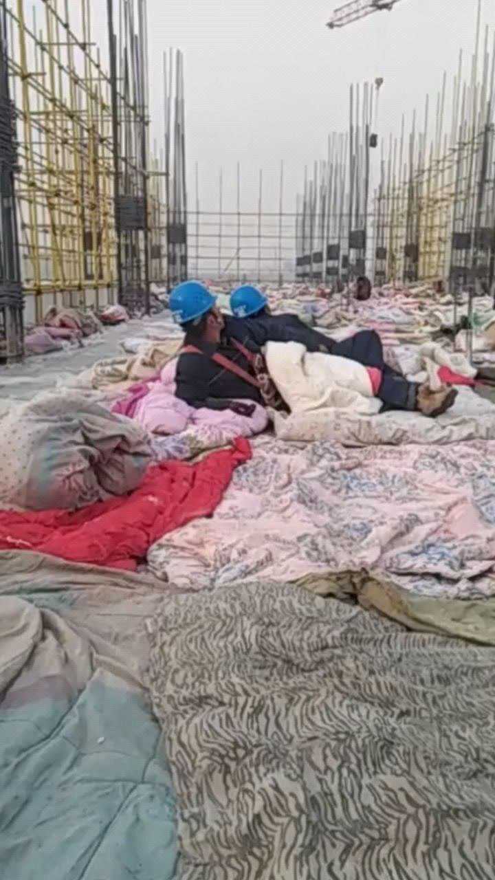 民工睡觉的地方图片图片