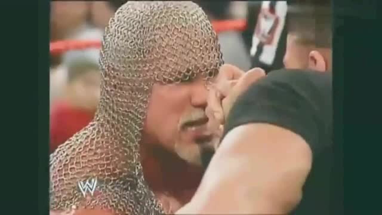 wwe:肌肉老爹与hhh扳手腕,肌肉老爹邪恶一笑,hhh整个人都在抖!