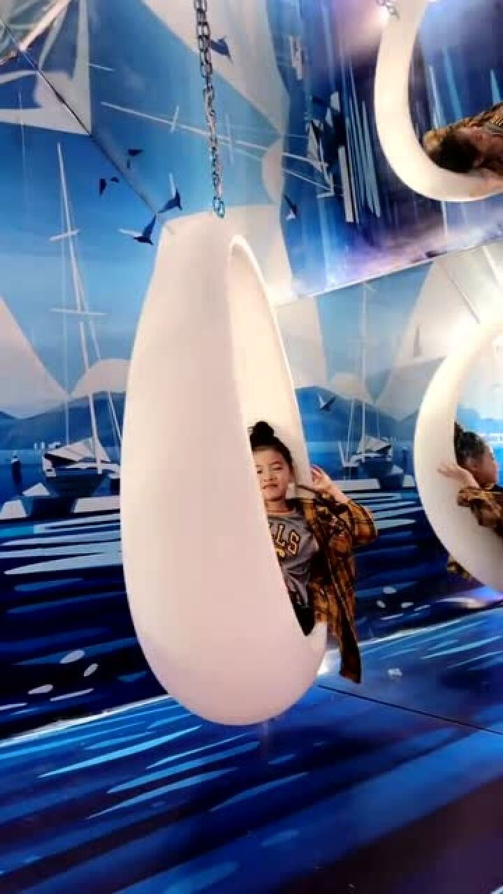 童模焱娃娃才六岁,就有一双大长腿,真是天生当模特的料