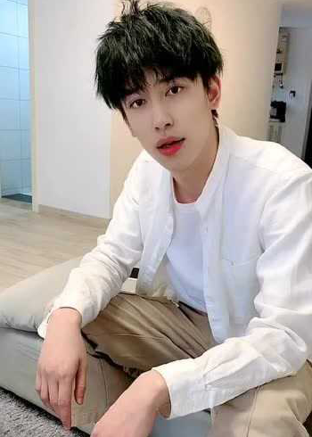 有个小狼狗男友是怎样的体验!凶凶的好可爱!