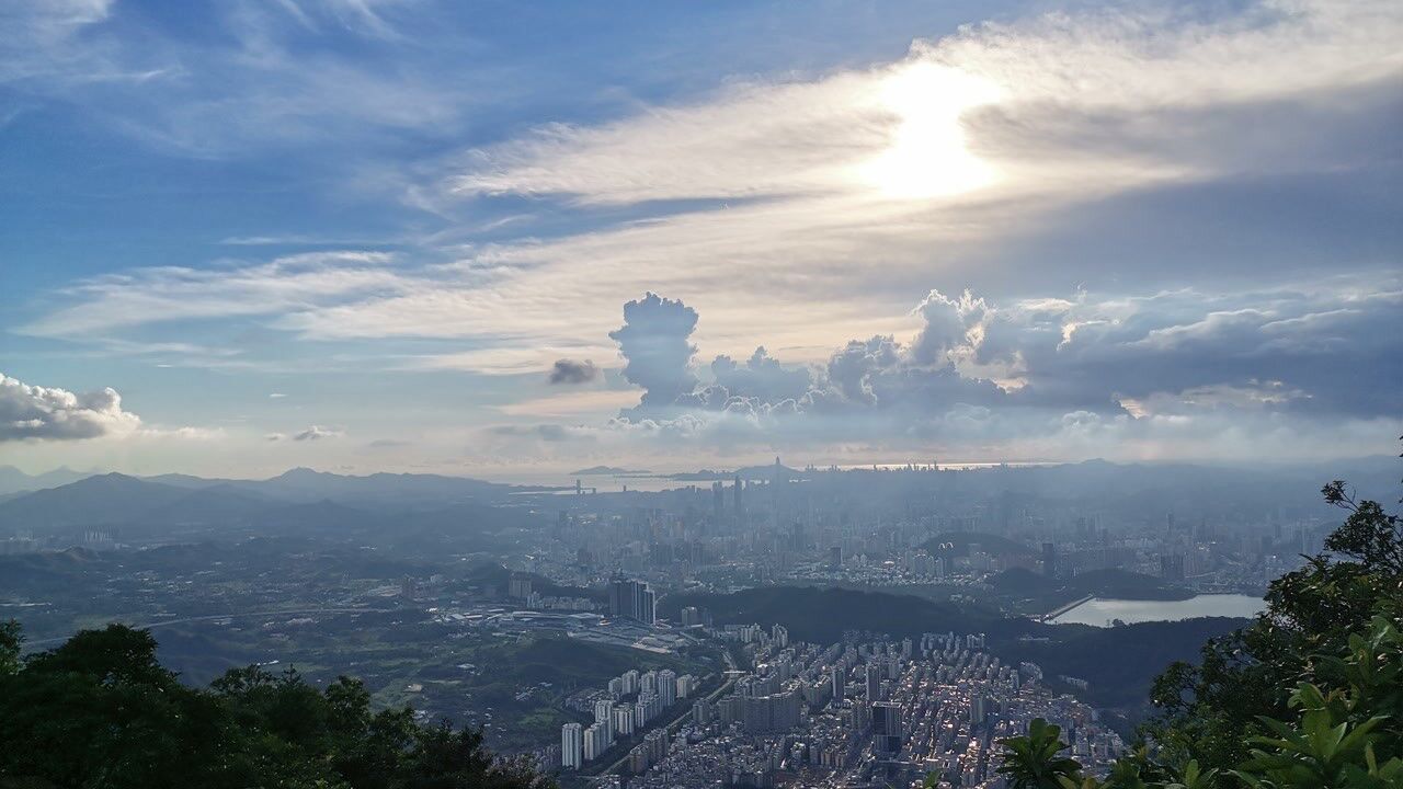 深圳梧桐山,山顶风景不错,喜欢爬山可以来